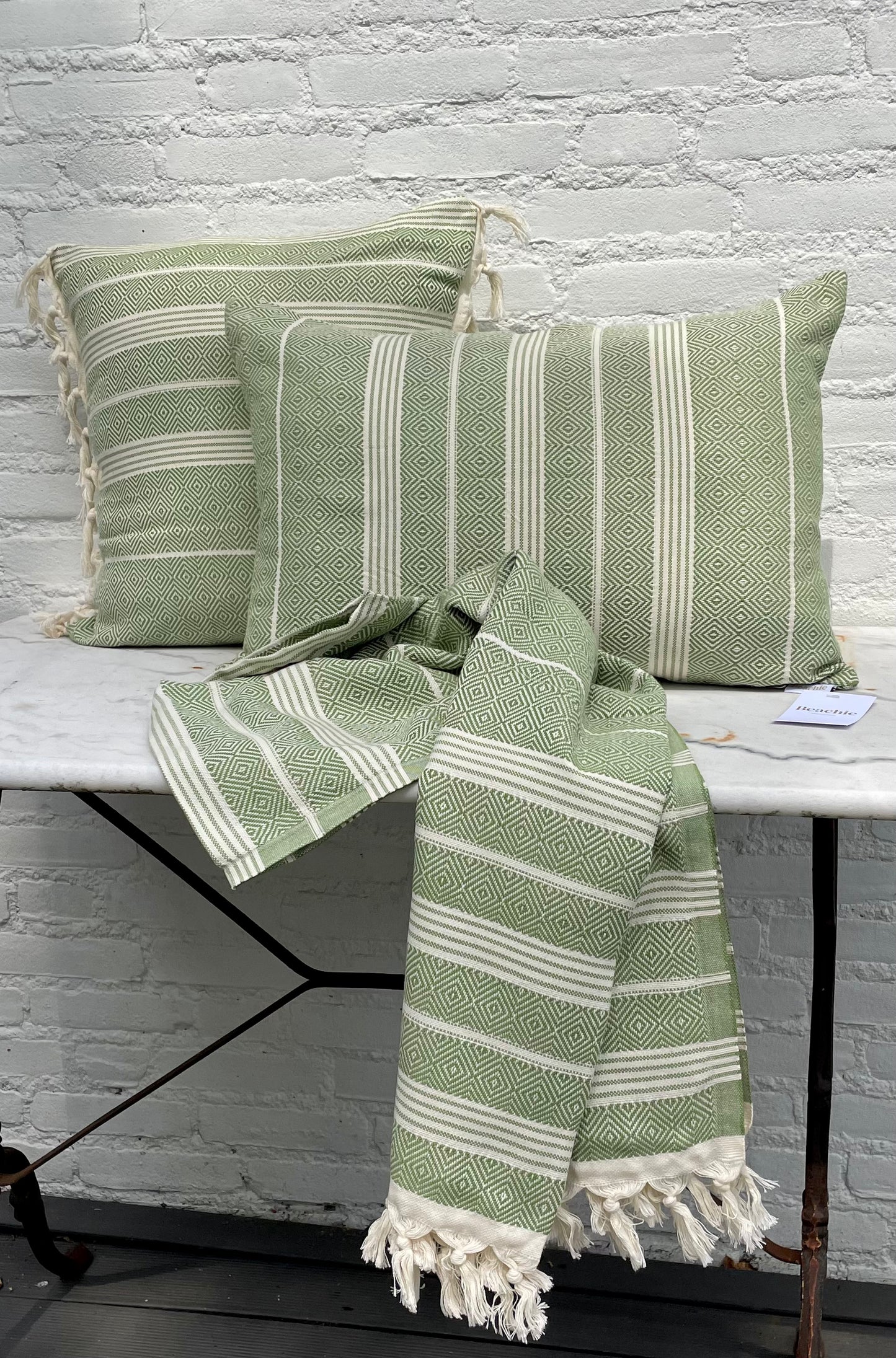 Beachie kussen Blanes Moss groen 50 x 50 cm