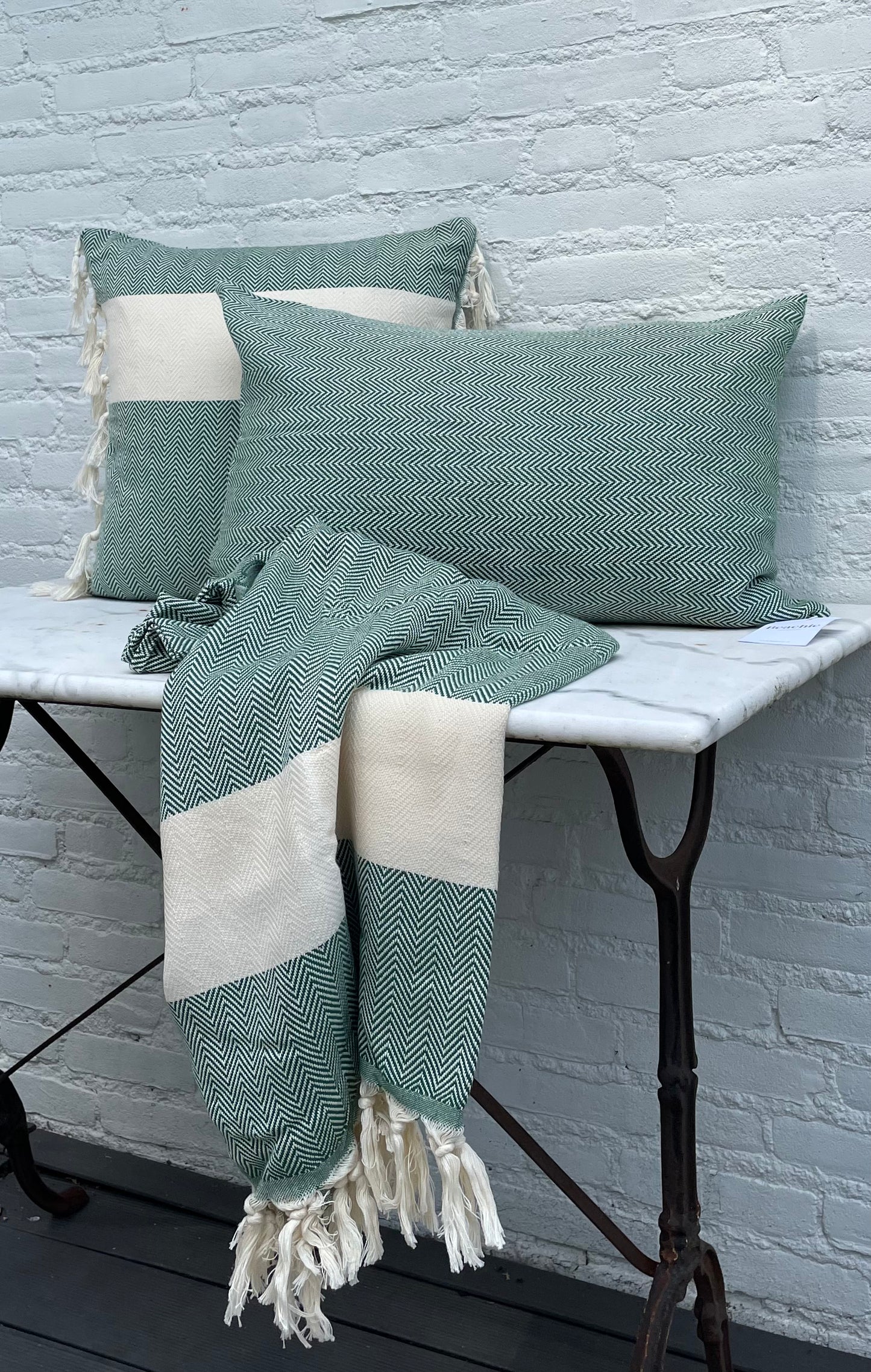 Beachie kussen Cannes Donker groen 60 x 40 cm